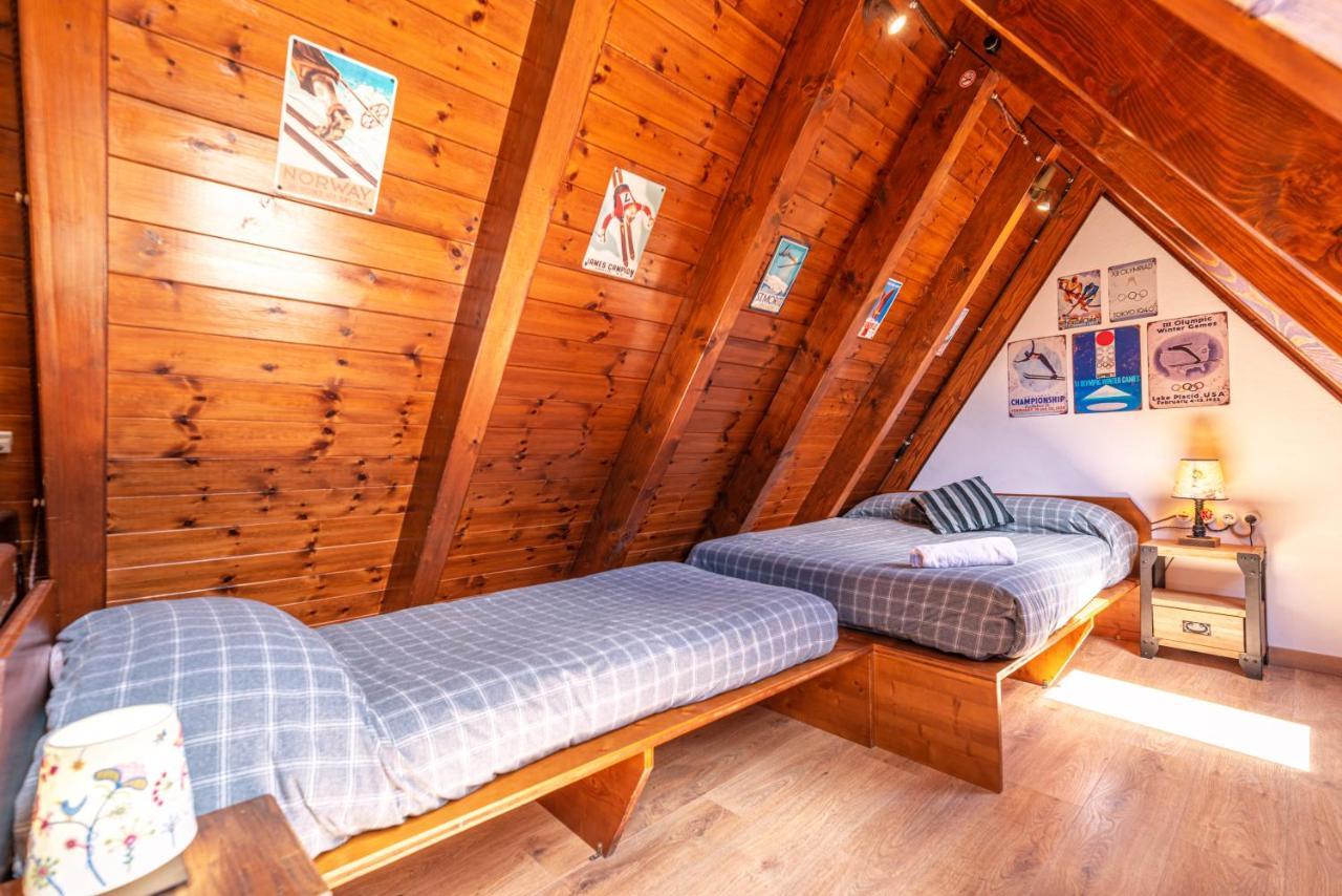Apartamentos Aran Montcorbau Kültér fotó