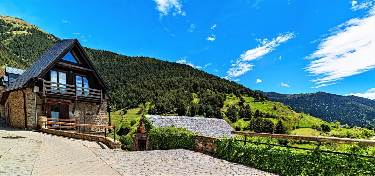 Apartamentos Aran Montcorbau Kültér fotó