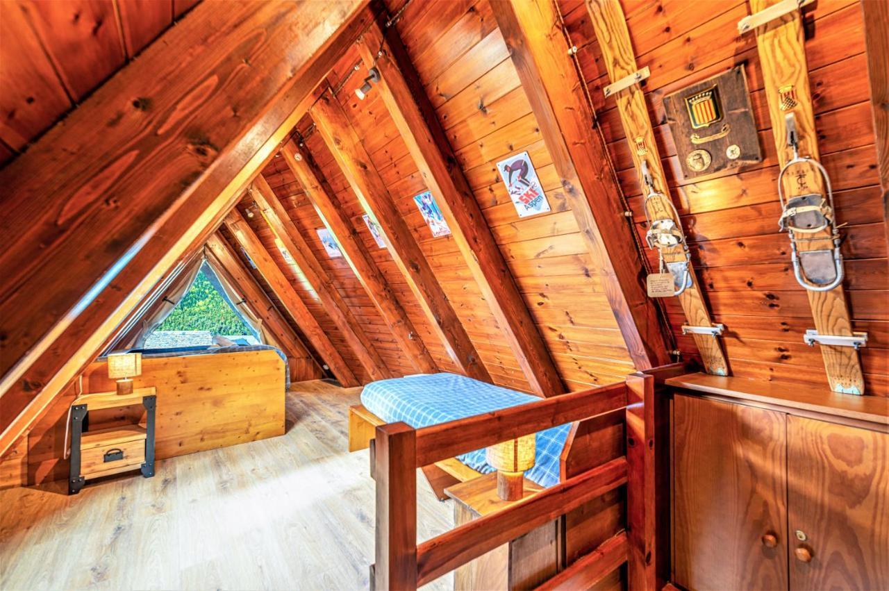 Apartamentos Aran Montcorbau Kültér fotó
