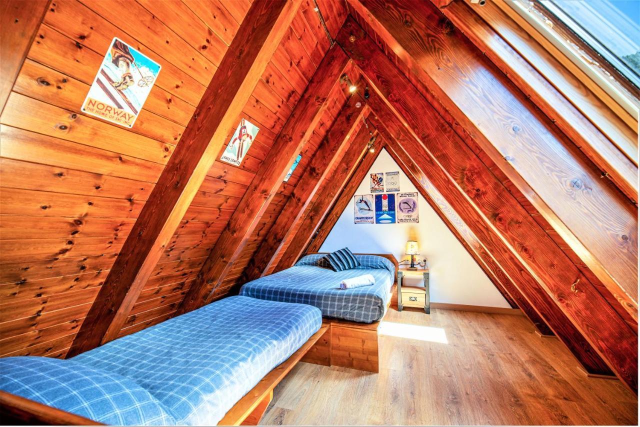 Apartamentos Aran Montcorbau Kültér fotó