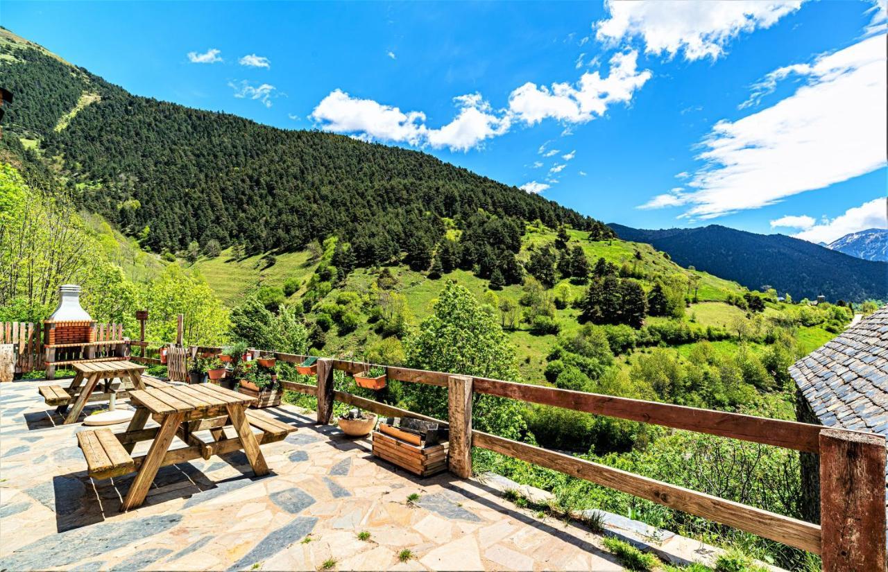 Apartamentos Aran Montcorbau Kültér fotó