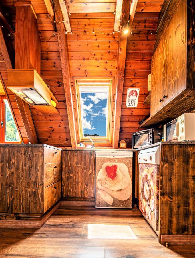 Apartamentos Aran Montcorbau Kültér fotó